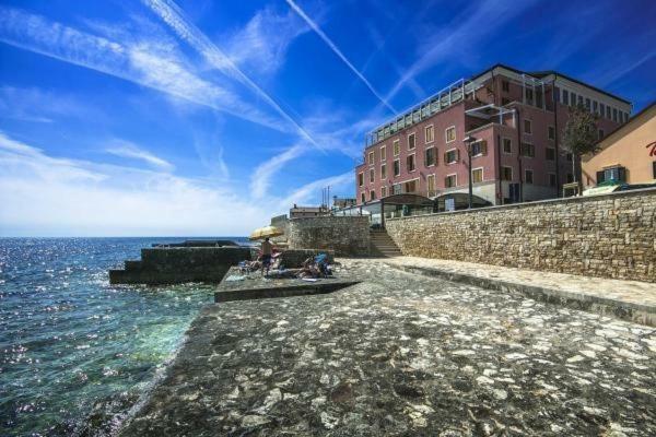 Rotonda Inn Novigrad Novigrad  Luaran gambar