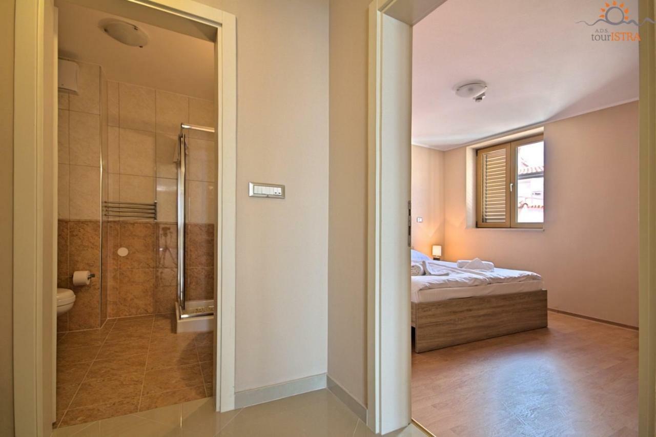 Rotonda Inn Novigrad Novigrad  Luaran gambar