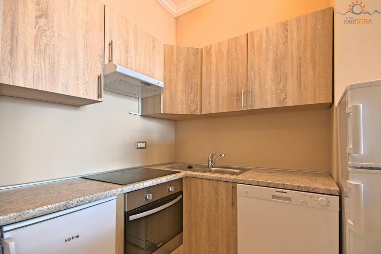 Rotonda Inn Novigrad Novigrad  Luaran gambar
