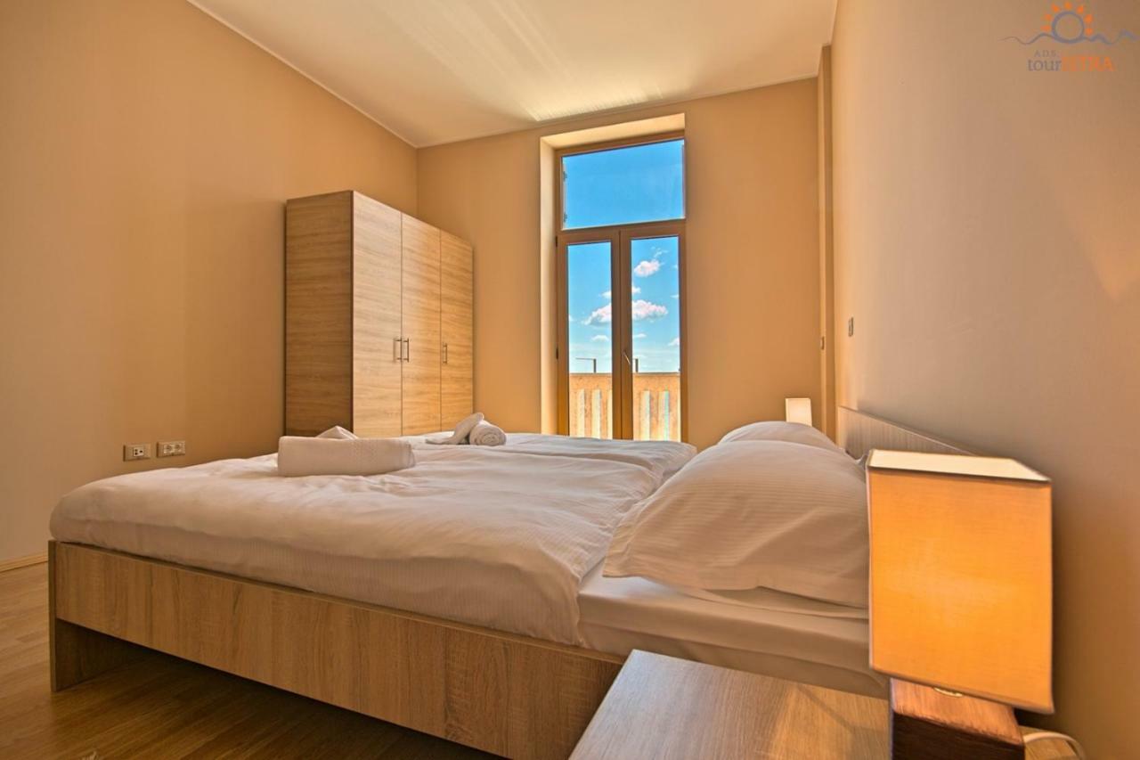 Rotonda Inn Novigrad Novigrad  Luaran gambar